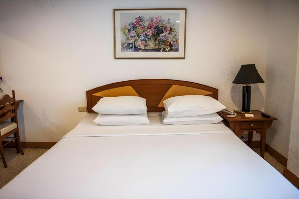 Lido Beach Hotel Pattaya Eksteriør bilde