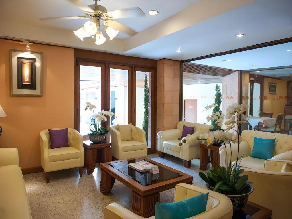 Lido Beach Hotel Pattaya Eksteriør bilde