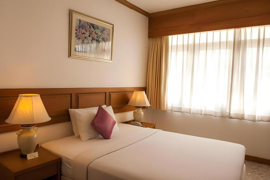 Lido Beach Hotel Pattaya Eksteriør bilde