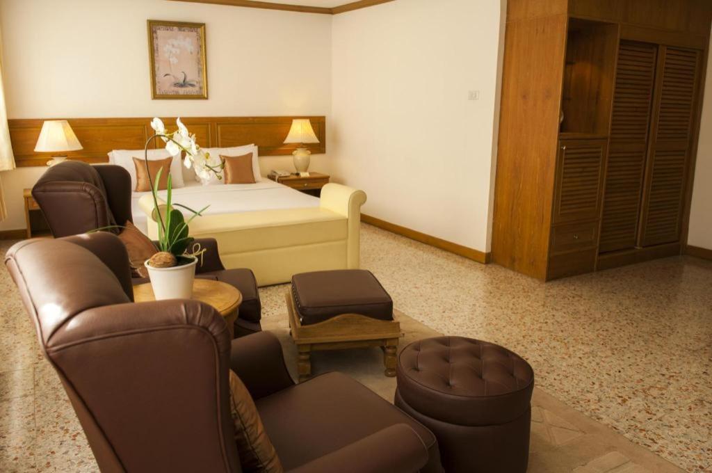 Lido Beach Hotel Pattaya Eksteriør bilde