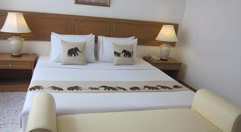 Lido Beach Hotel Pattaya Eksteriør bilde